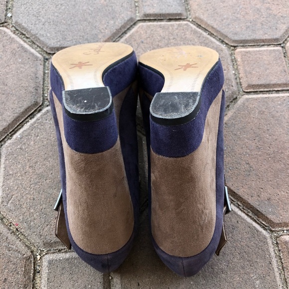 Splendid Larabee Colorblock Suede Wedge - Picture 5 of 8